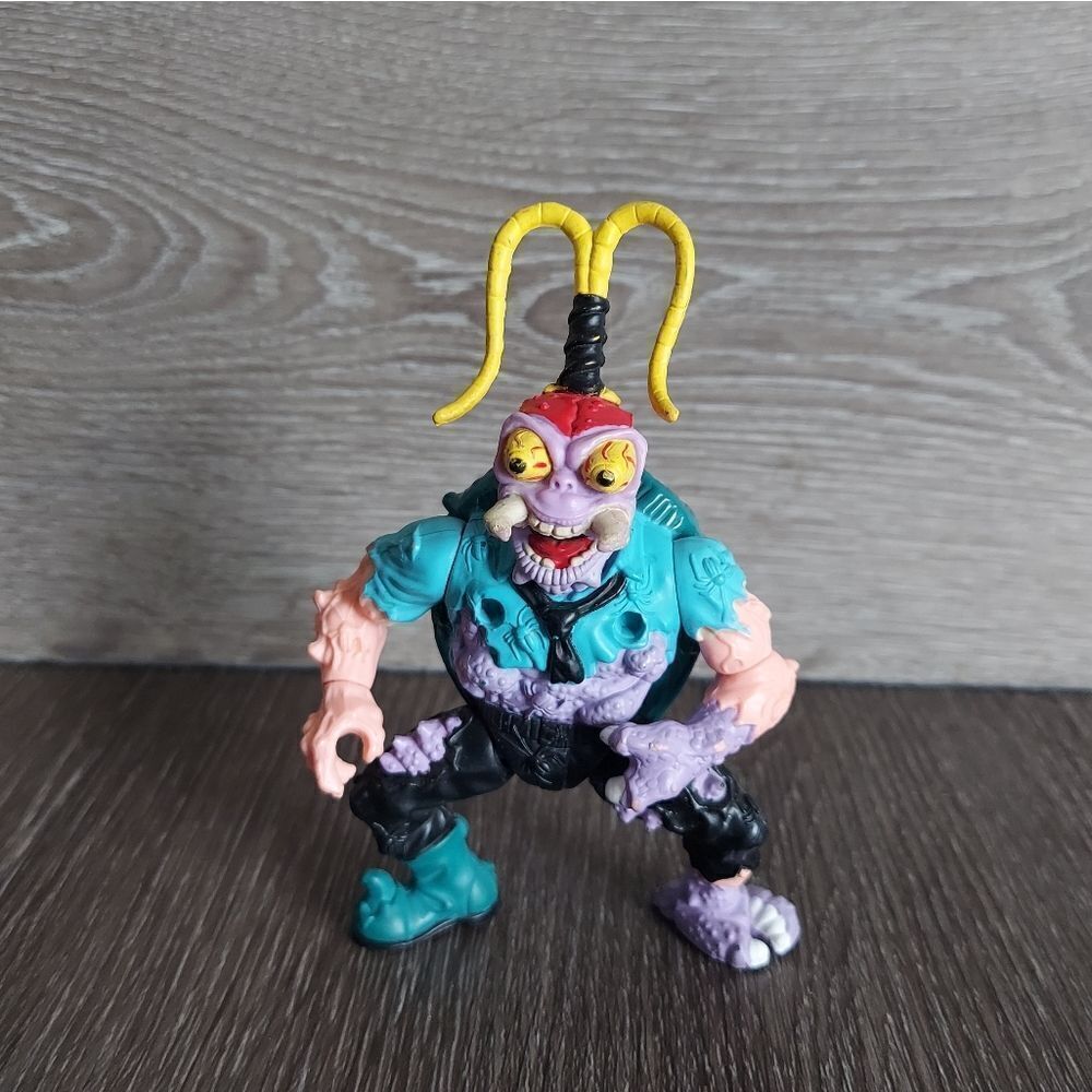 1990 TMNT Teenage Mutant Ninja Turtles SCUMBUG Figure